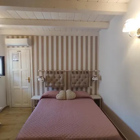 Nocleg ze śniadaniem La Maison Del Borgo Antico 3*