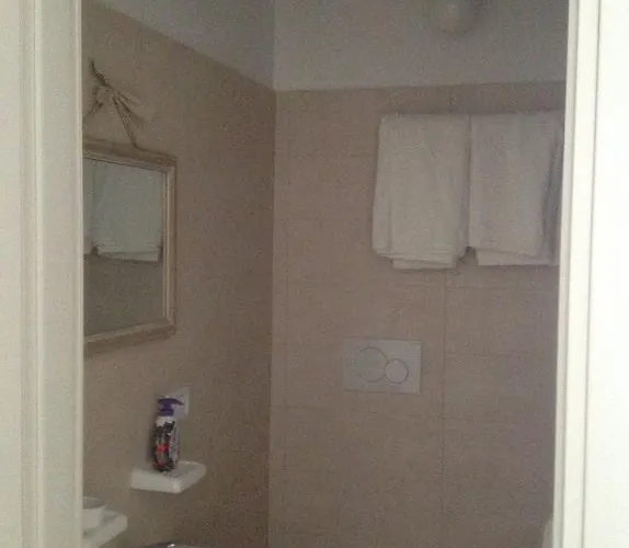 Bed & Breakfast La Maison Del Borgo Antico 3*