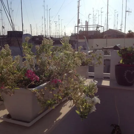 Oda ve Kahvaltı La Maison Del Borgo Antico