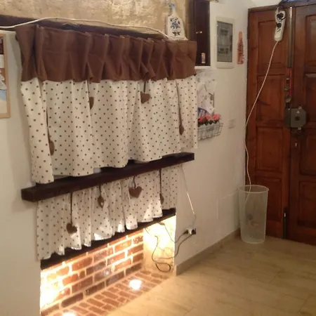 La Maison Del Borgo Antico 3* Bari