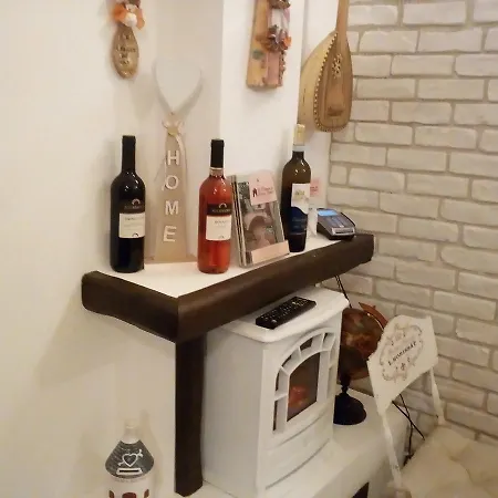 Oda ve Kahvaltı La Maison Del Borgo Antico Bari