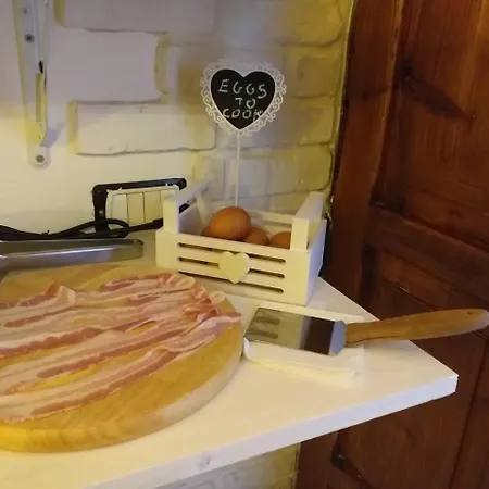 La Maison Del Borgo Antico 3* باري