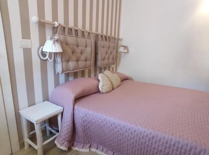 La Maison Del Borgo Antico Nocleg ze śniadaniem